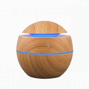 Luftbefeuchter helles Holz